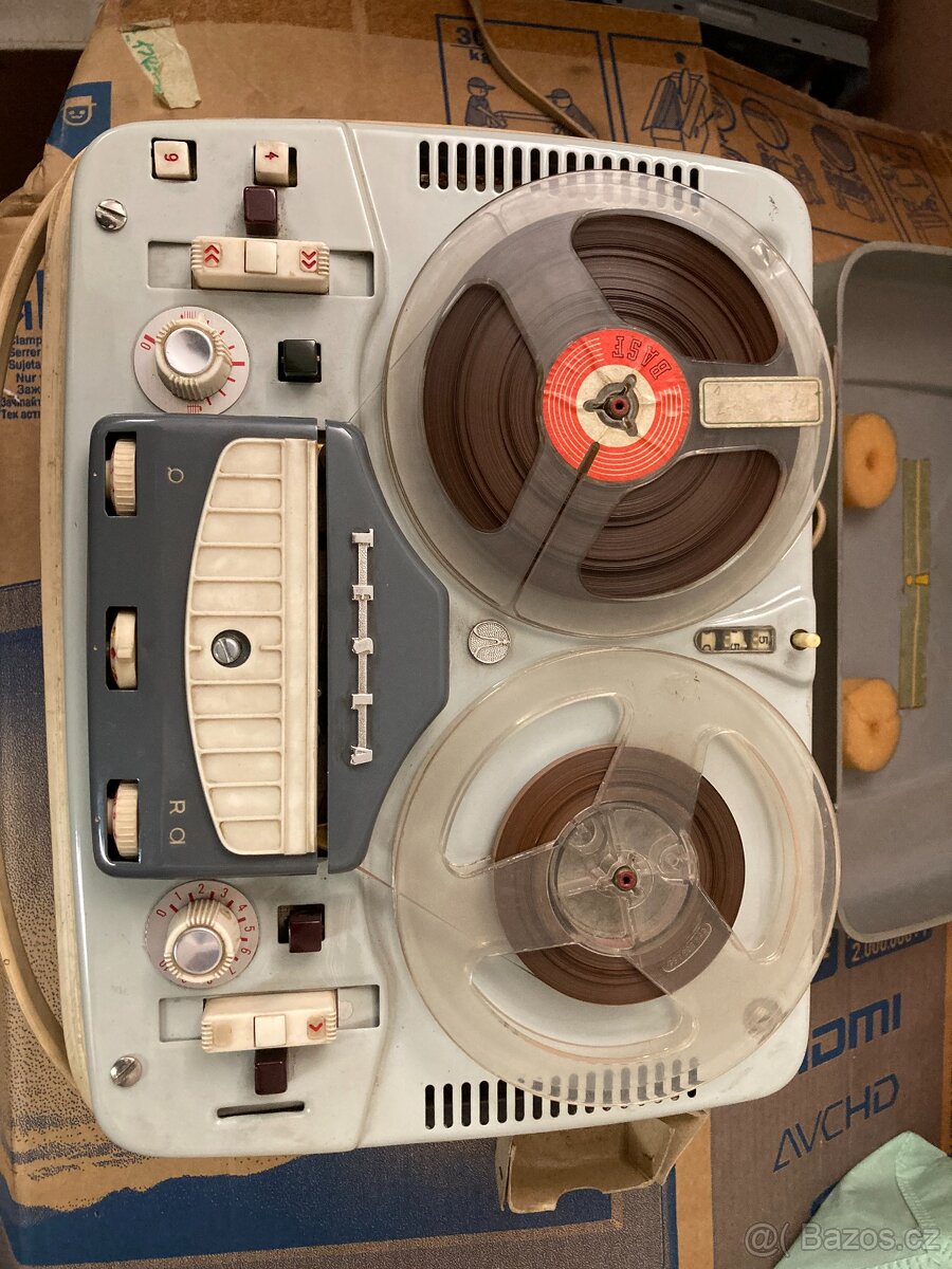 Prodám magnetofon Sonet B3 - 3