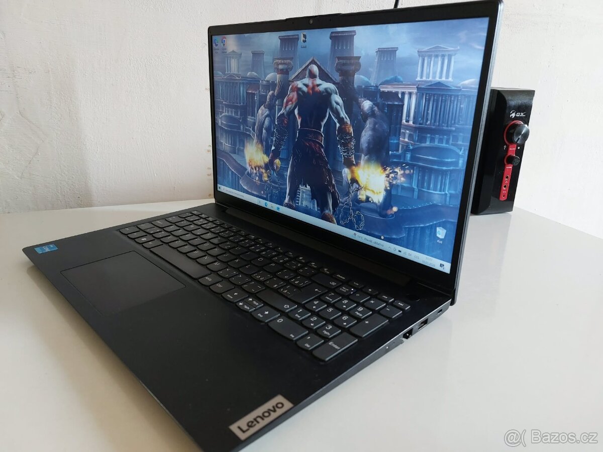 notebook Lenovo V15--12 generace--6 jadro-- - 3