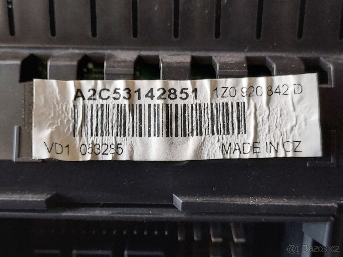 tachometr Octavia 2 - TDI - 3