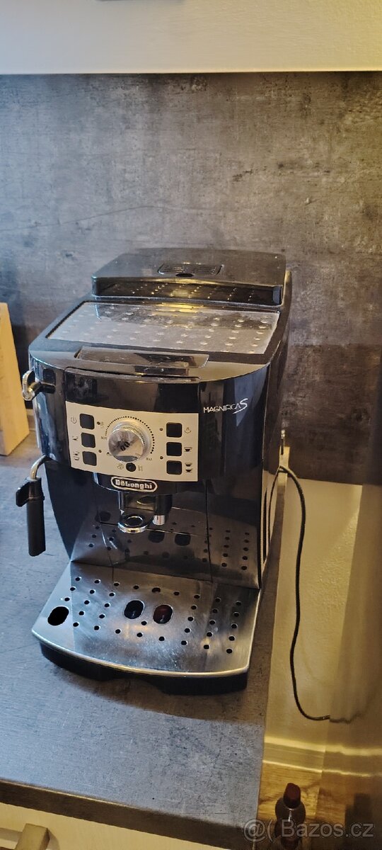 Kávovar DeLonghi - 3