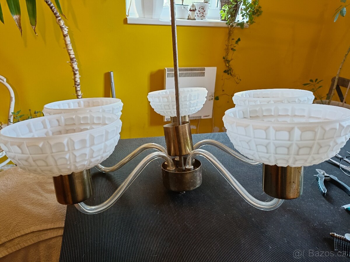 Staré lustry - 3