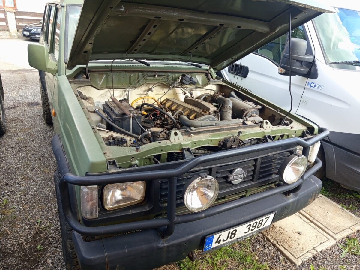 Nissan patrol wagon HR G260 - 3