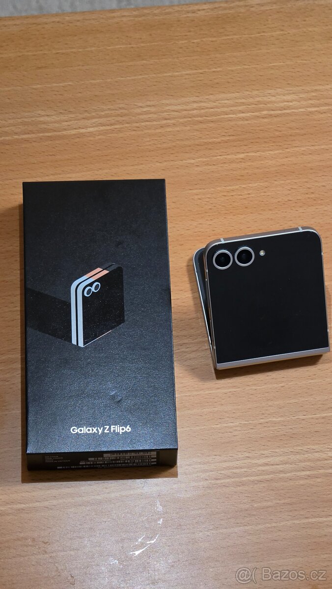 Samsung Flip 6 - 3