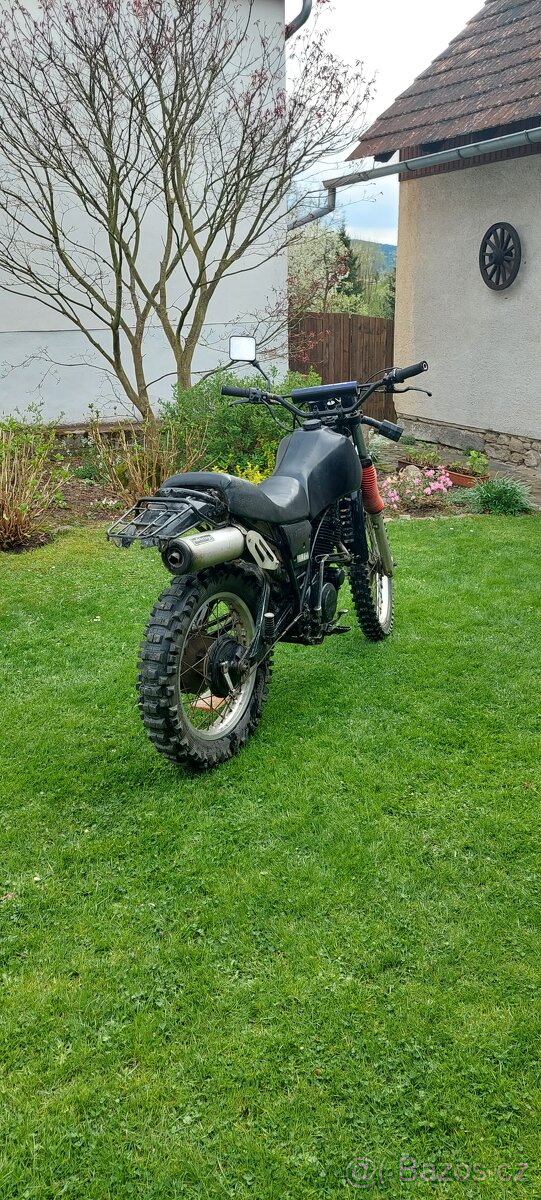 Yamaha xt 550