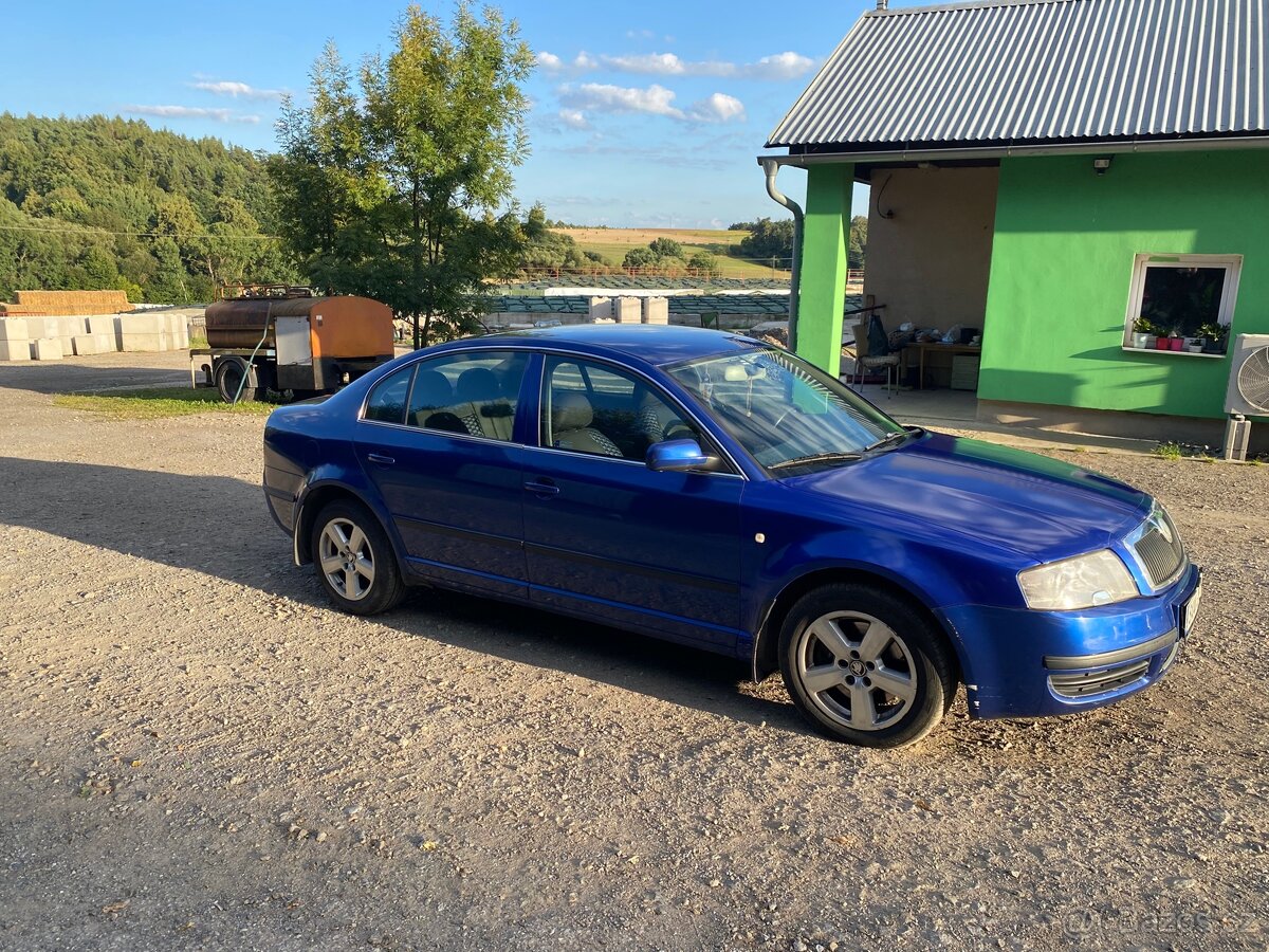 Škoda Superb 2.5 TDI 120kW V6 - 3