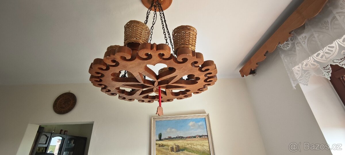 Nabízím k prodeji starožitný Slovácký nábytek - z roku 1935, - 3