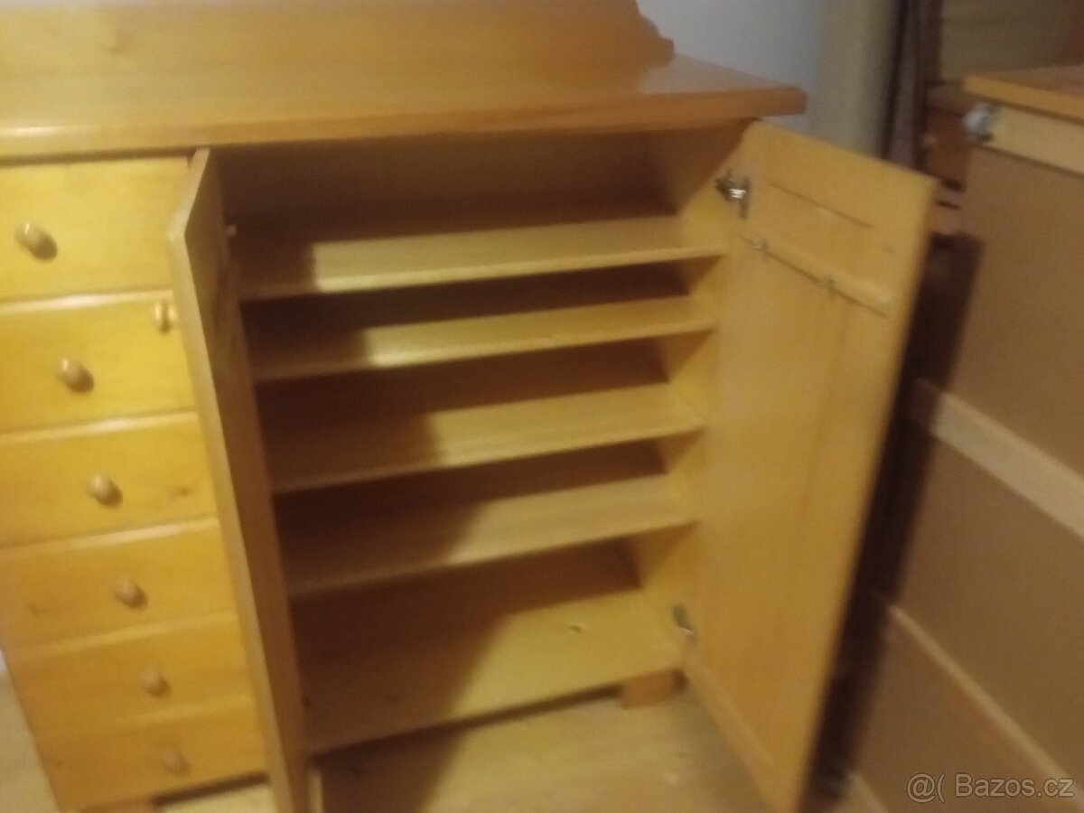 Dřevěný selský / chalupářský nábytek - 3