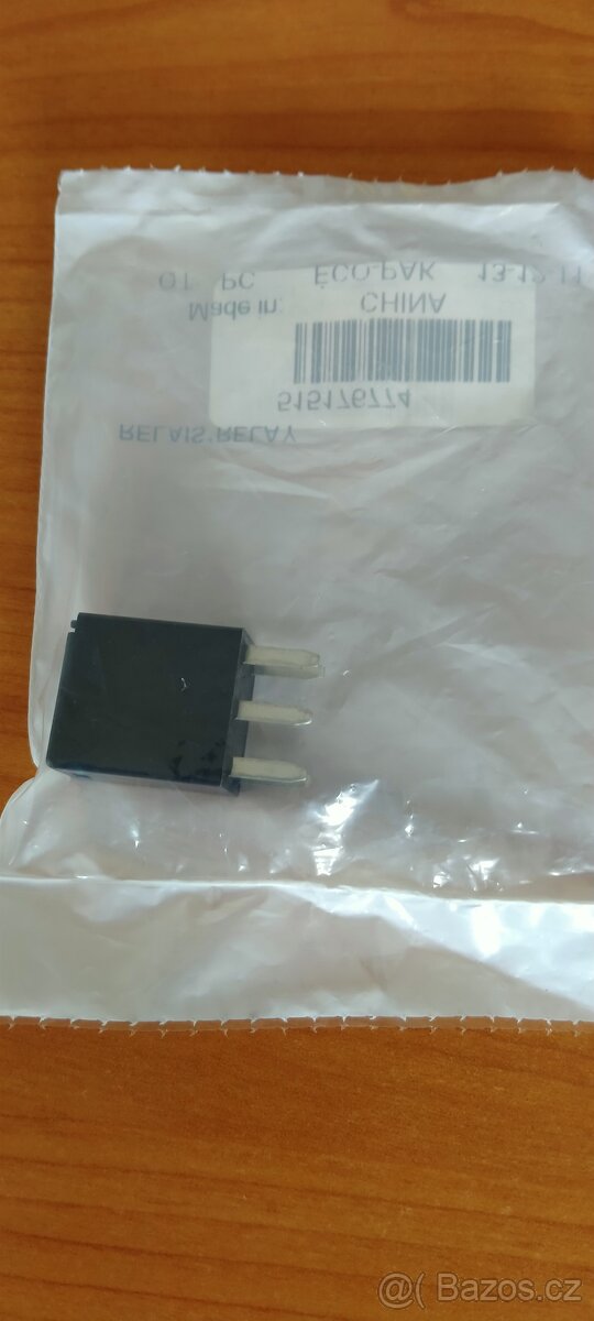 Can-Am relé 10 Amp. - 3