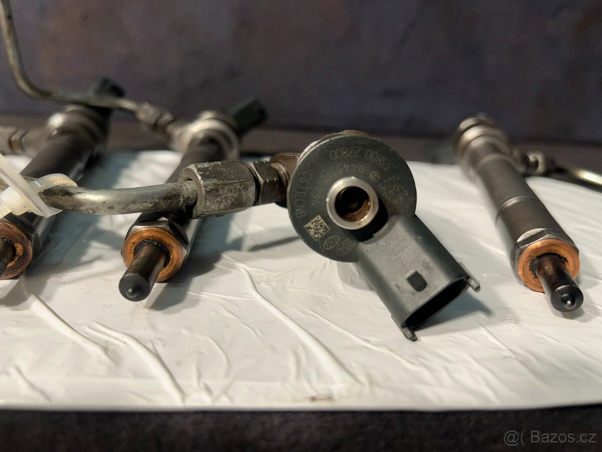 // Vstřikovače Hyundai Santa Fe 2.2 CRDI, 110kw // - 3