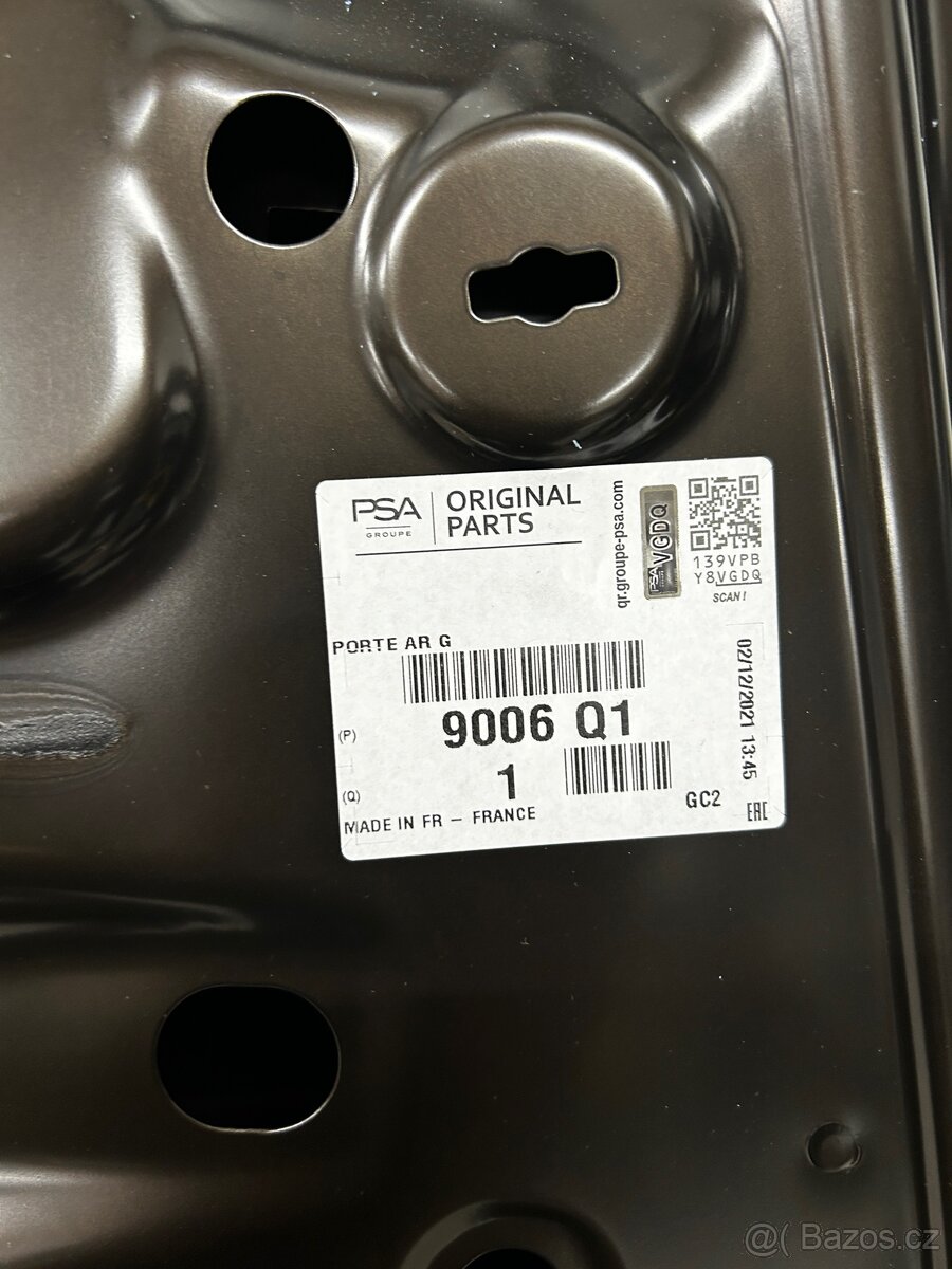 Peugeot 3003 zadní levé dveře - 3