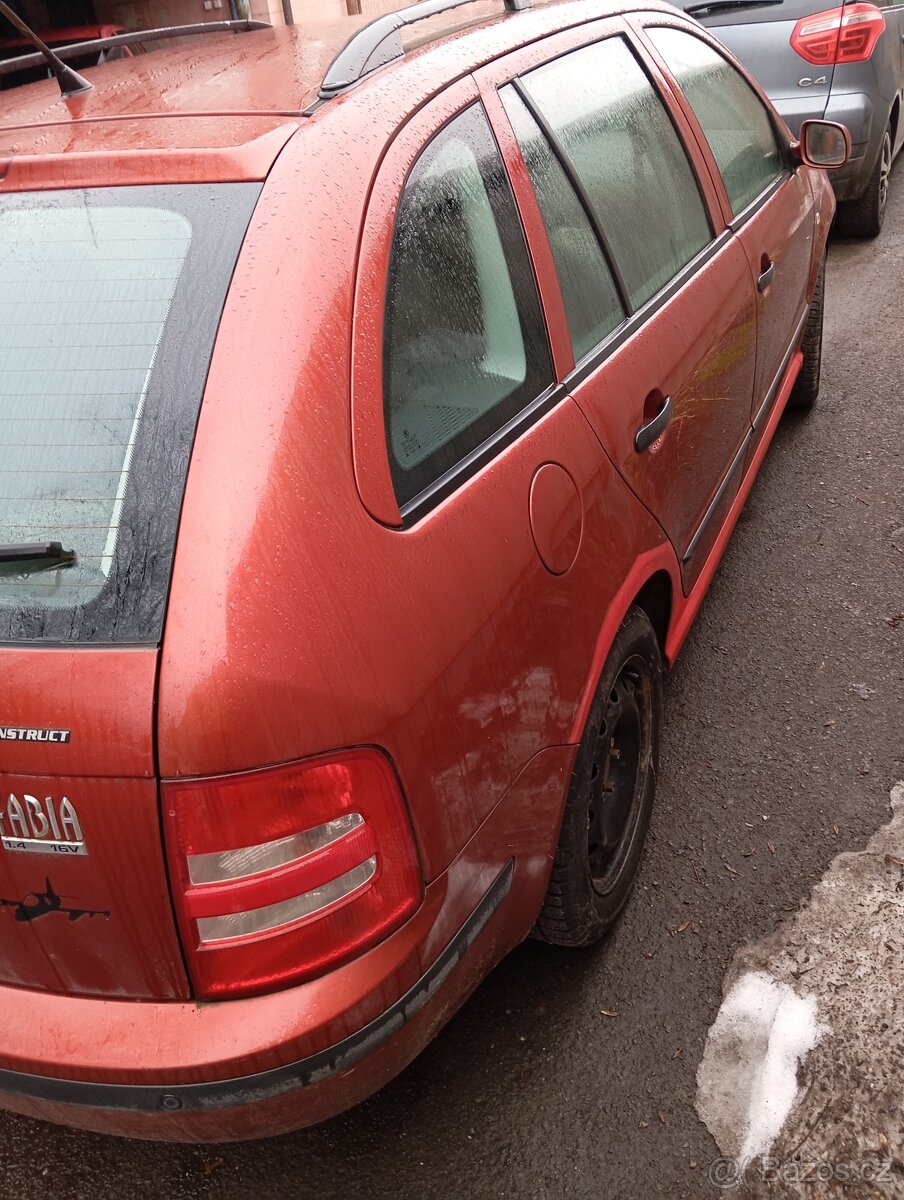 Prodám Fabií v Automatu - 3