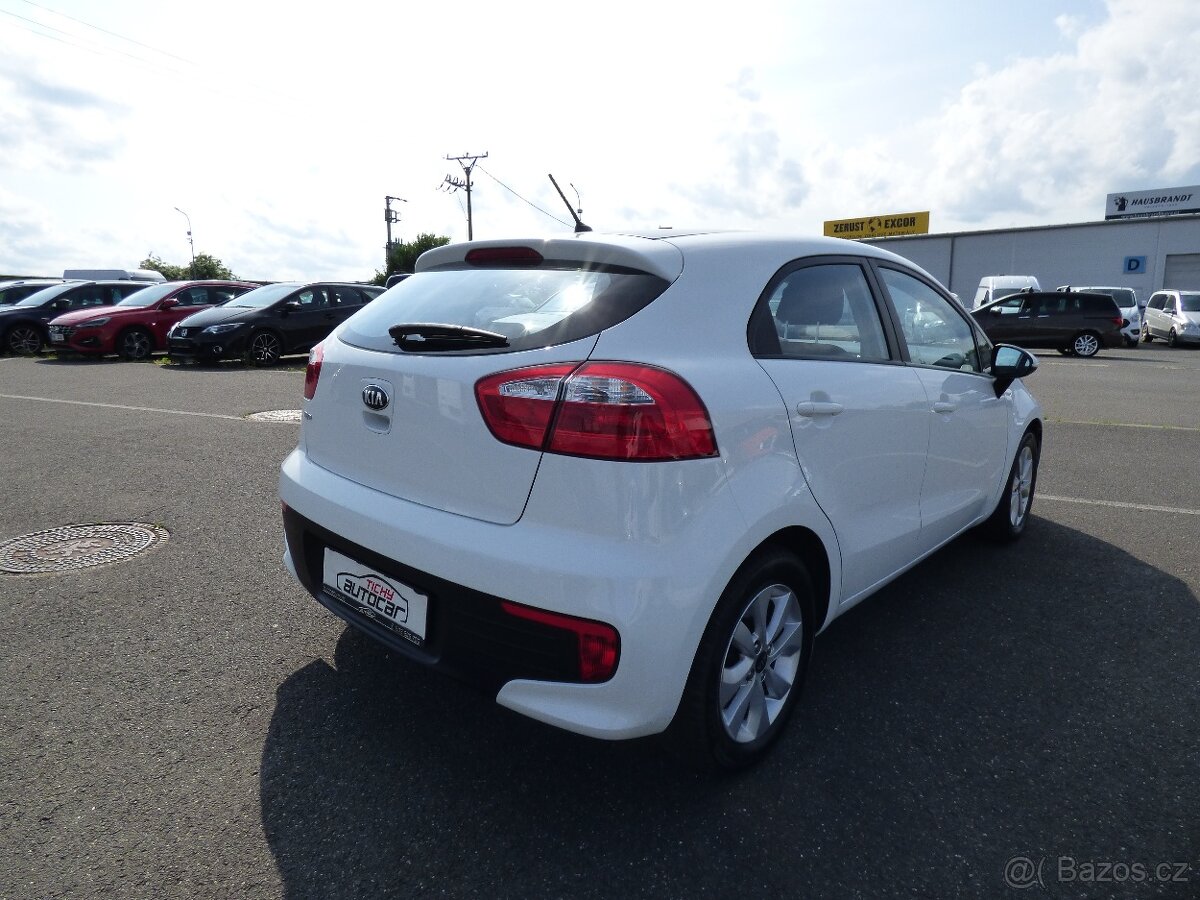 Kia Rio 1,2 CVVT,koupeno ČR, Klima, serviska hatchback - 3