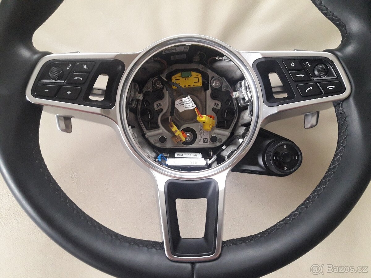 Volant Porsche Panamera - 3