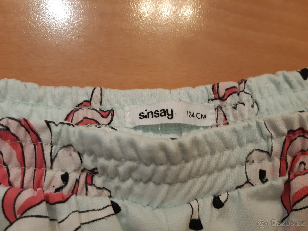 Tepláky vel. 134 - 3