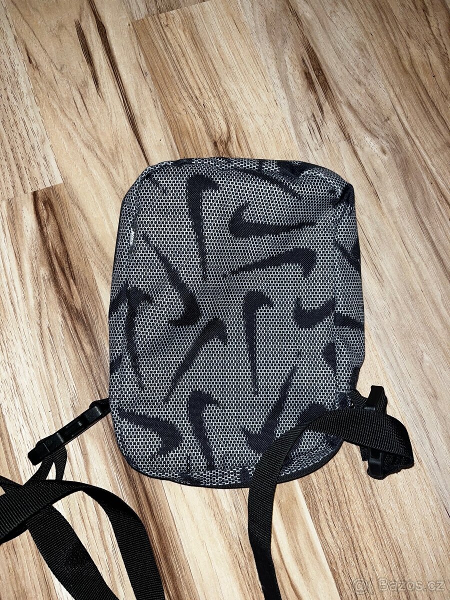Nike tasticka - 3