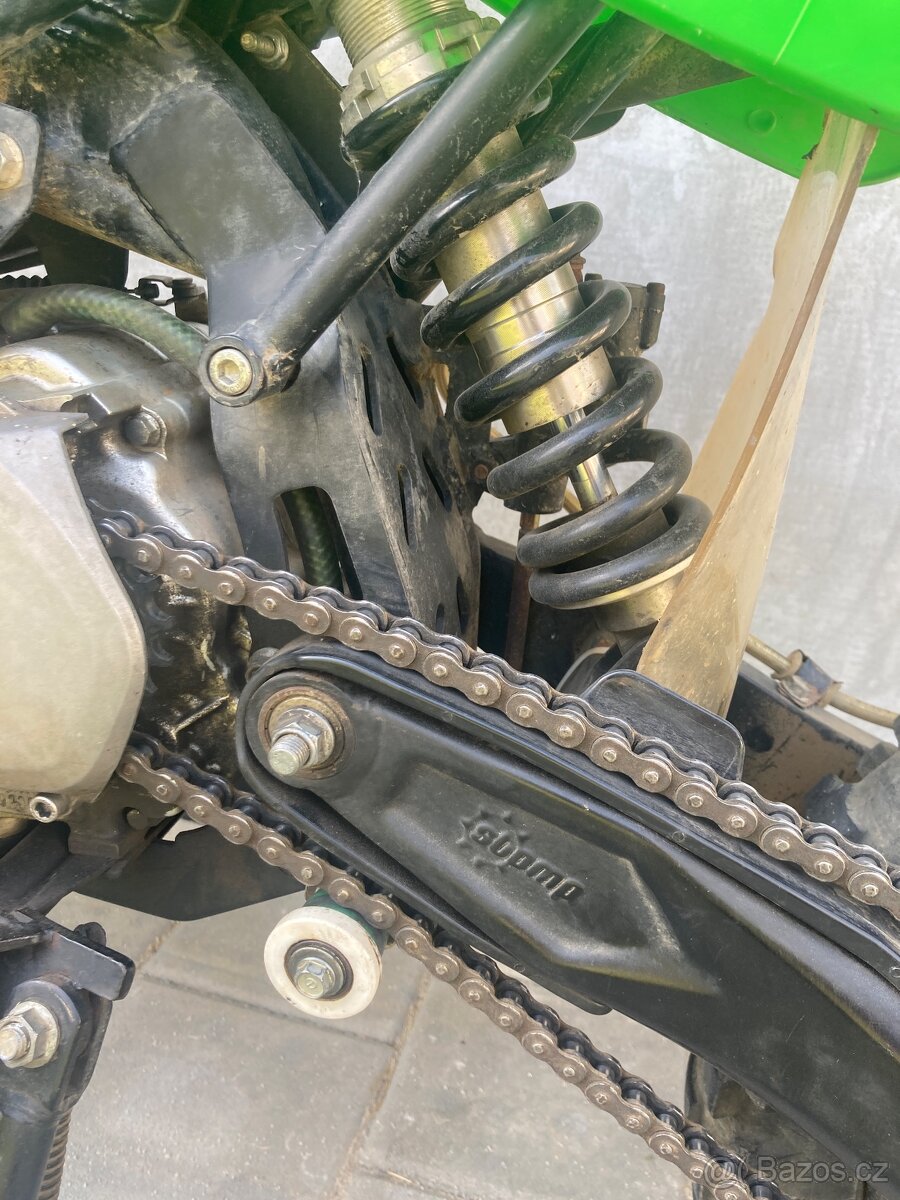 Pitbike super Stomp 125 ccm + plno dílu