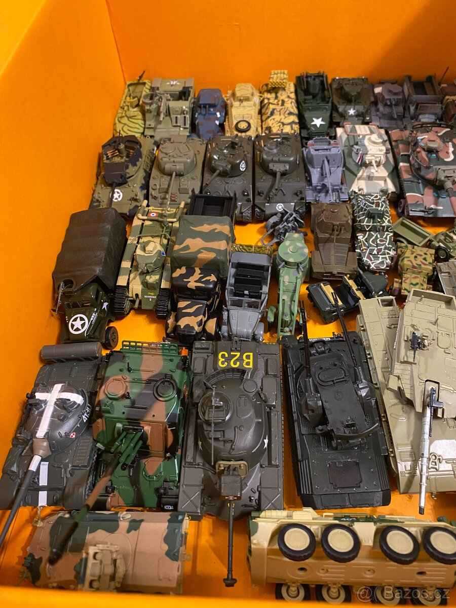 Sbírka modelů tanků a bojové techniky - 3