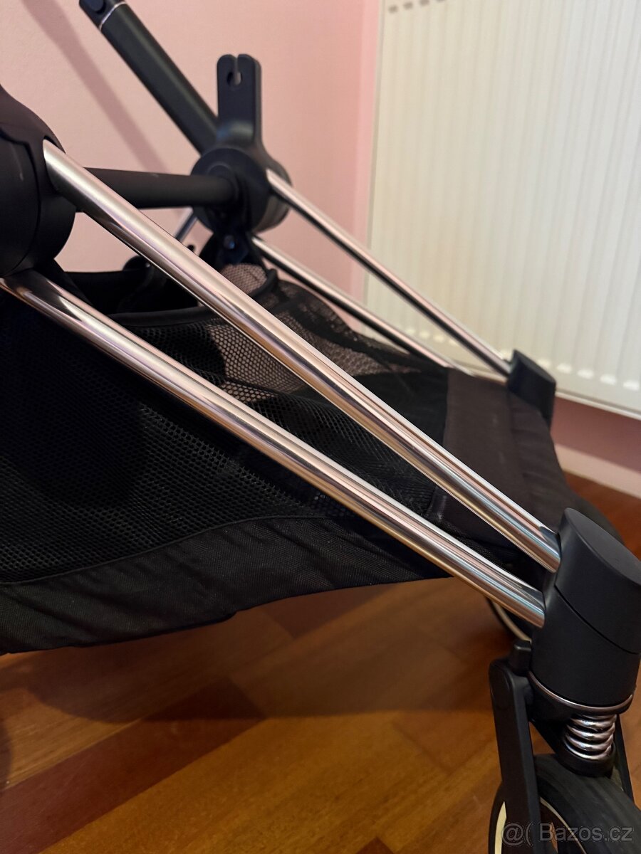 Rám/Podvozek outlet Cybex Priam 4.0 Chrome Black + kola - 3