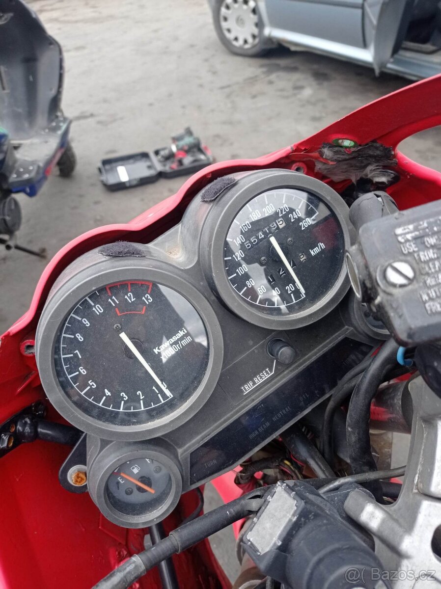 Kawasaki GPZ 600 R Ninja r.v.86 - 3