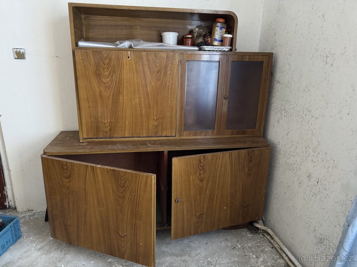 Starožitná obývací stěna - 3