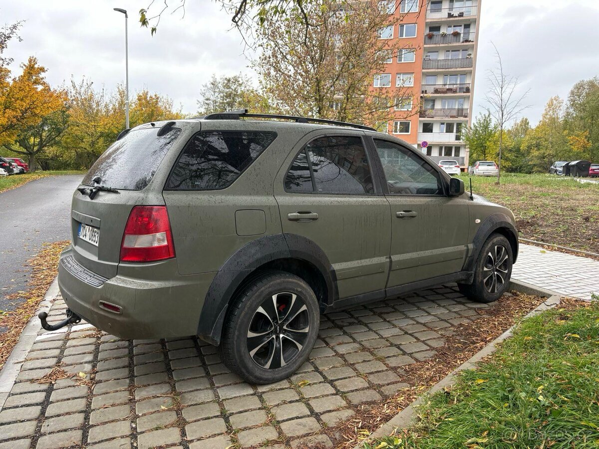 Prodám Kia Sorento, 2,5D, 4x4-dědictví - 3