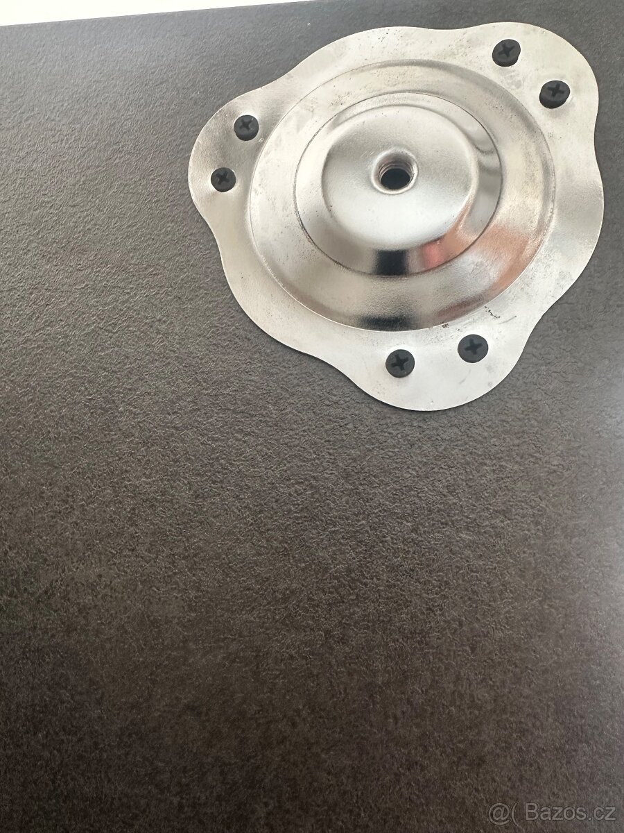 Prodám jídelní stůl - 3