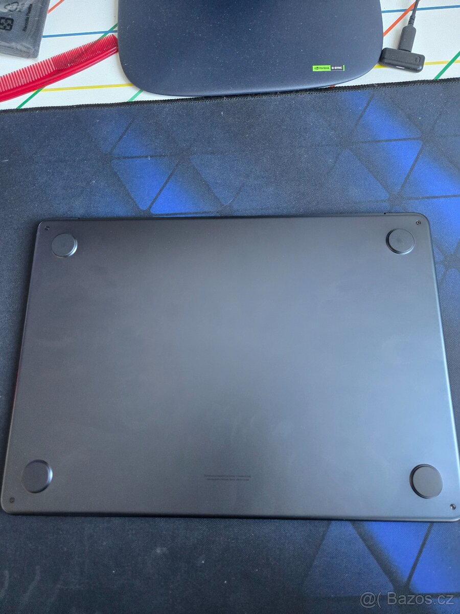 MacBook Air M4 16GB/256GB – Perfektní stav - 3