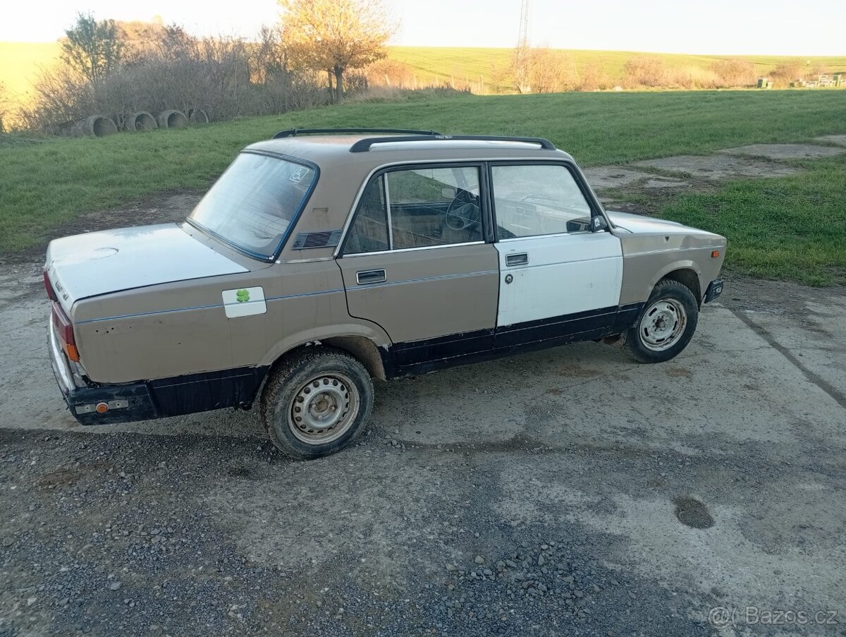 Lada 2107 - 3