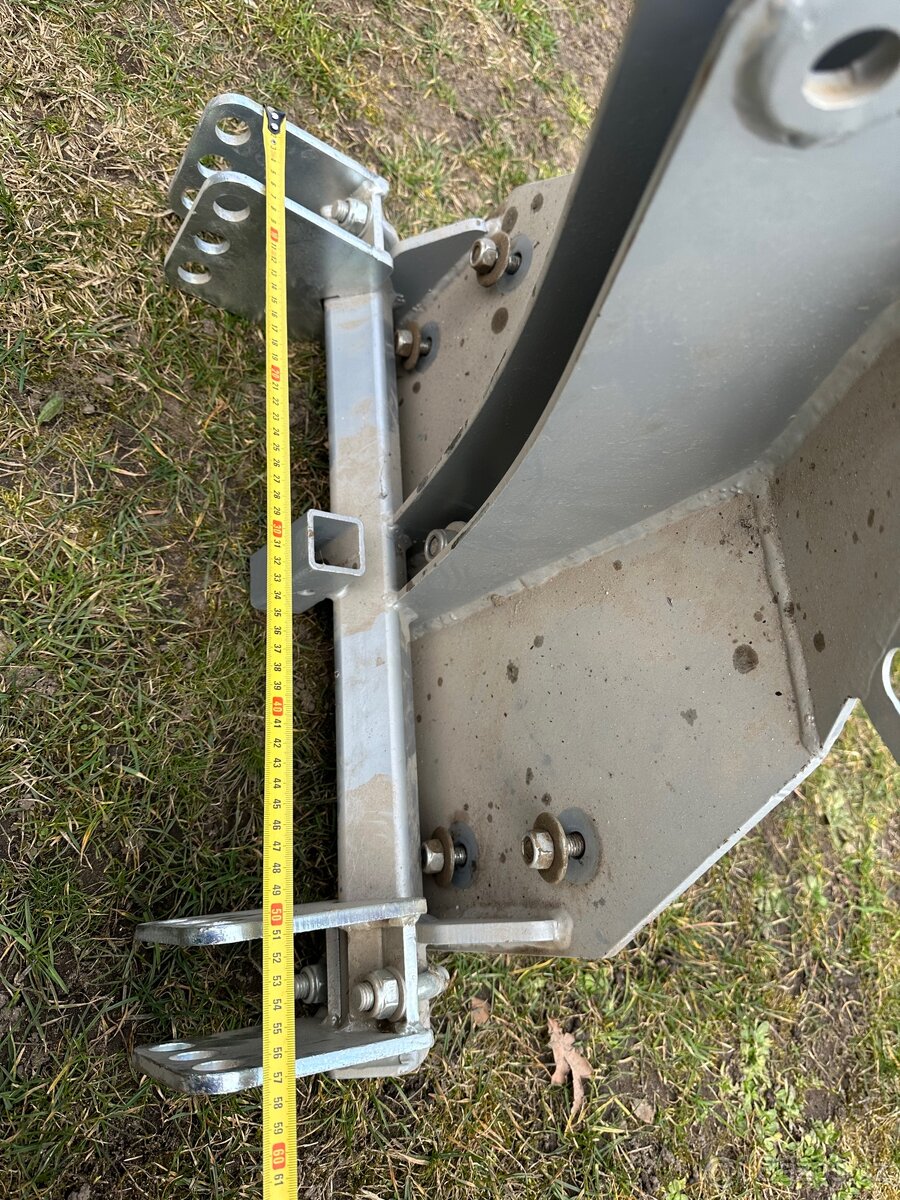 Nosič do treho bodu - 3