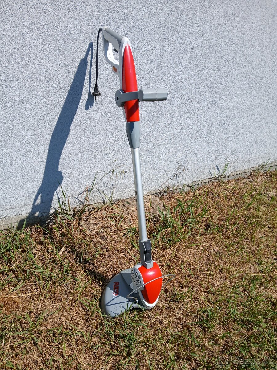 silna strunova sekacka ikra 500W - 3