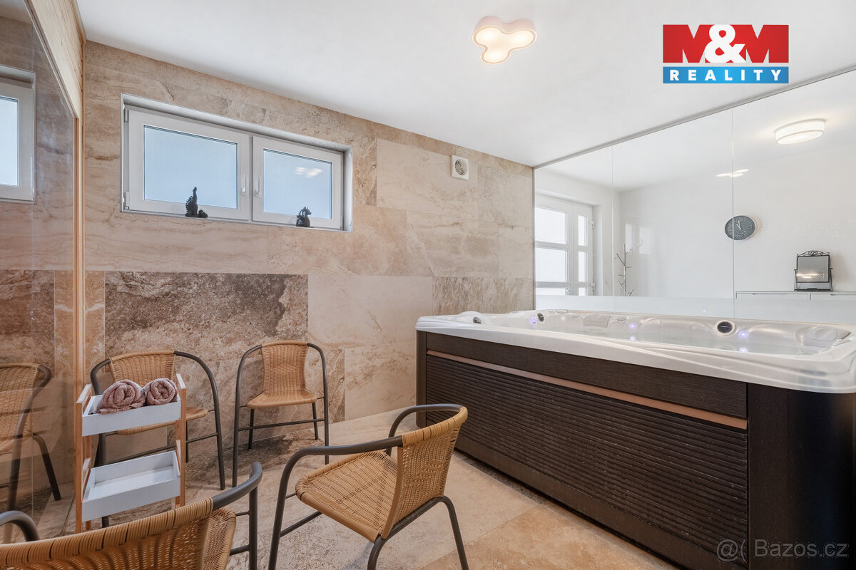 Prodej rodinného domu v obci Veleň, ul. U Skalky - 3