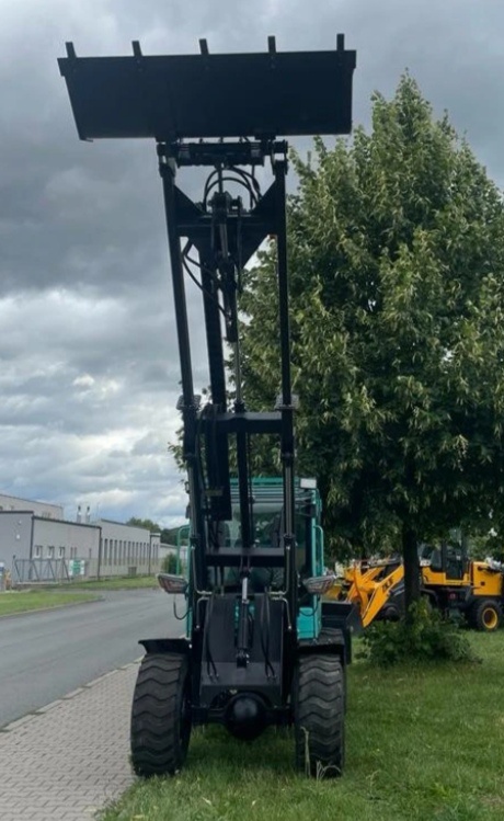 kloubový nakladač, čelňák, čelní nakladač , teleskop - 3