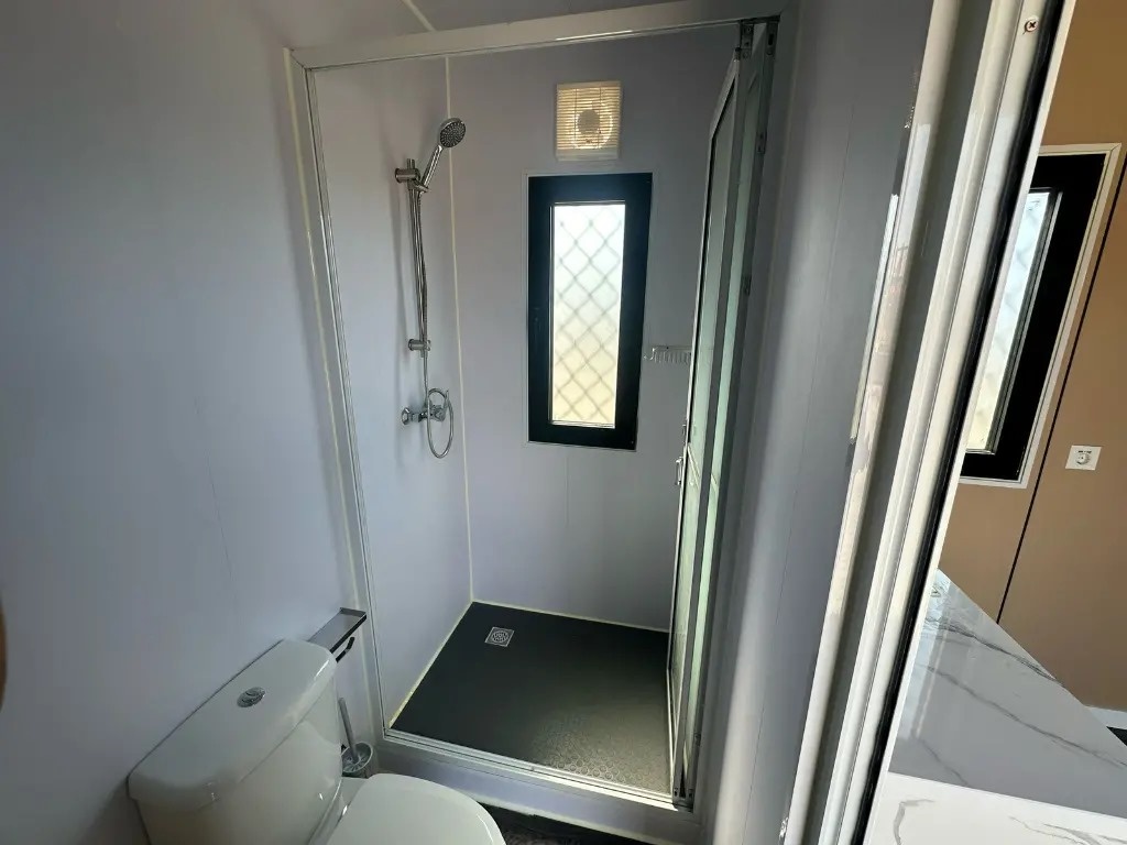 Obytný kontejner, dům nebo kancelář, tinyhous - 3