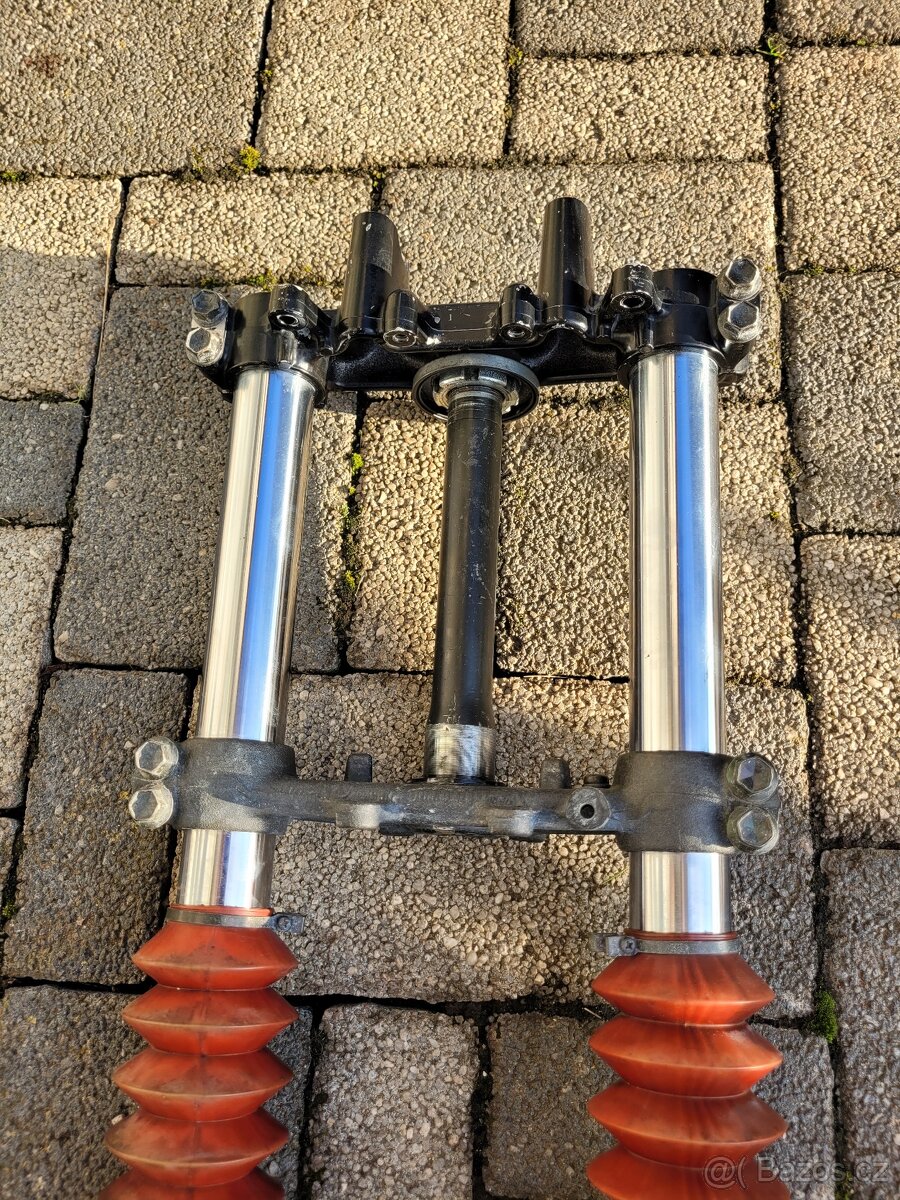 Vidlice Yamaha - 3