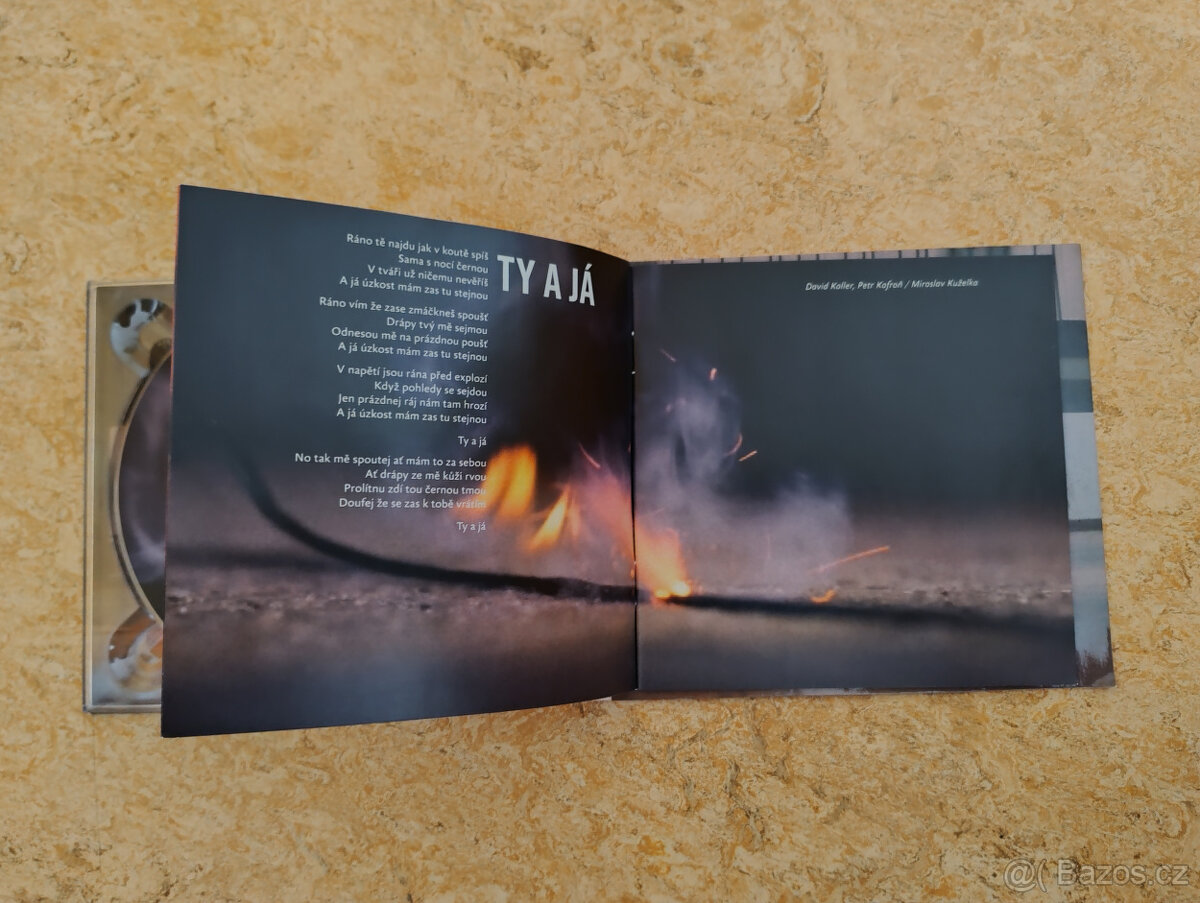 CD David Koller: Tady a teď. AUTOGRAM, podpis. - 3