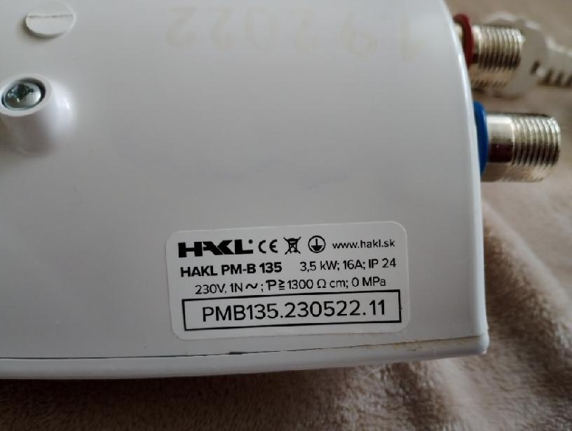 Průtokový ohřívač HAKL PM-B 135 - 3