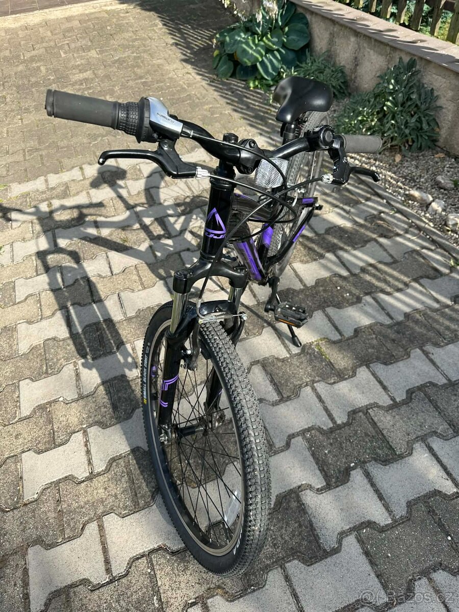 Dívčí horské kolo vel 24 - 3