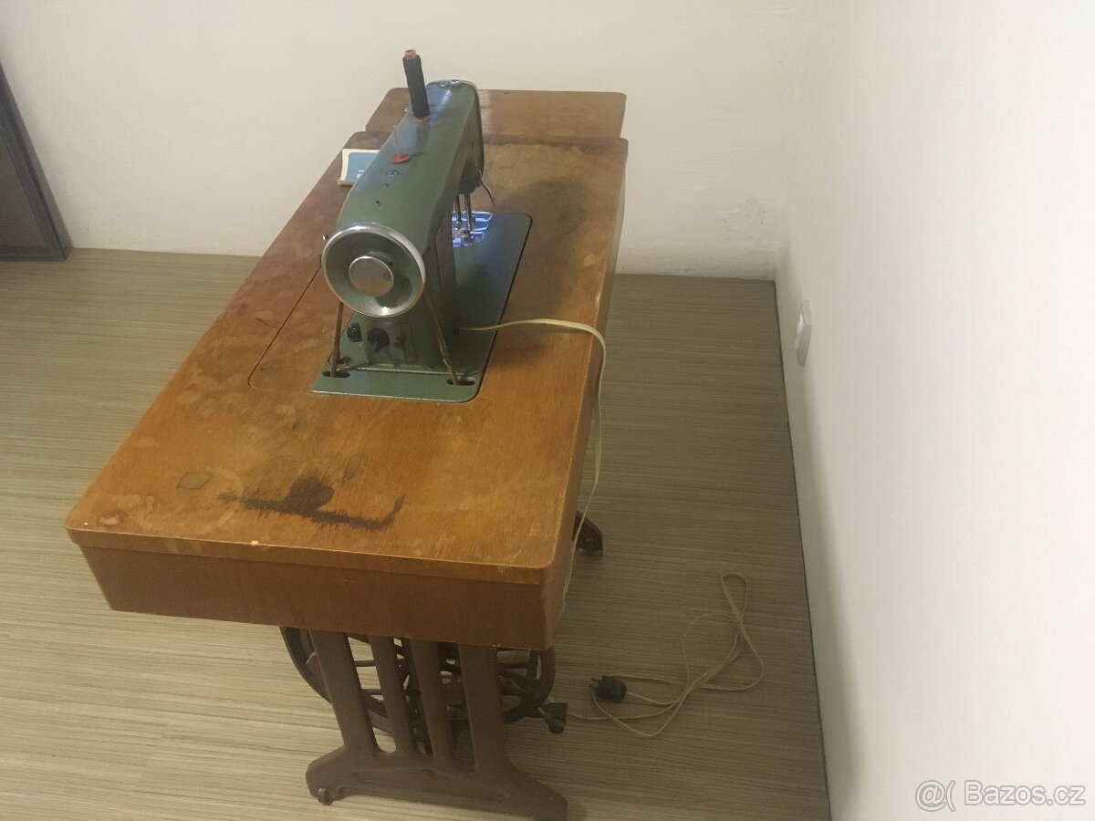 Šicí stroj Minerva 124 - 3