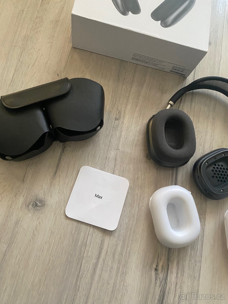 Apple Air pods max - 3