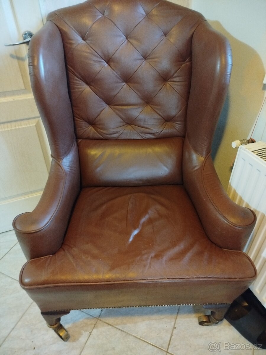 Kožené křeslo ušák - 3