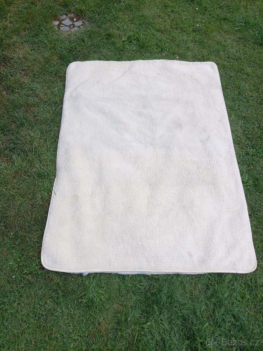 Přikrývka, podložka a polštář z ovčí vlny Merino - 3