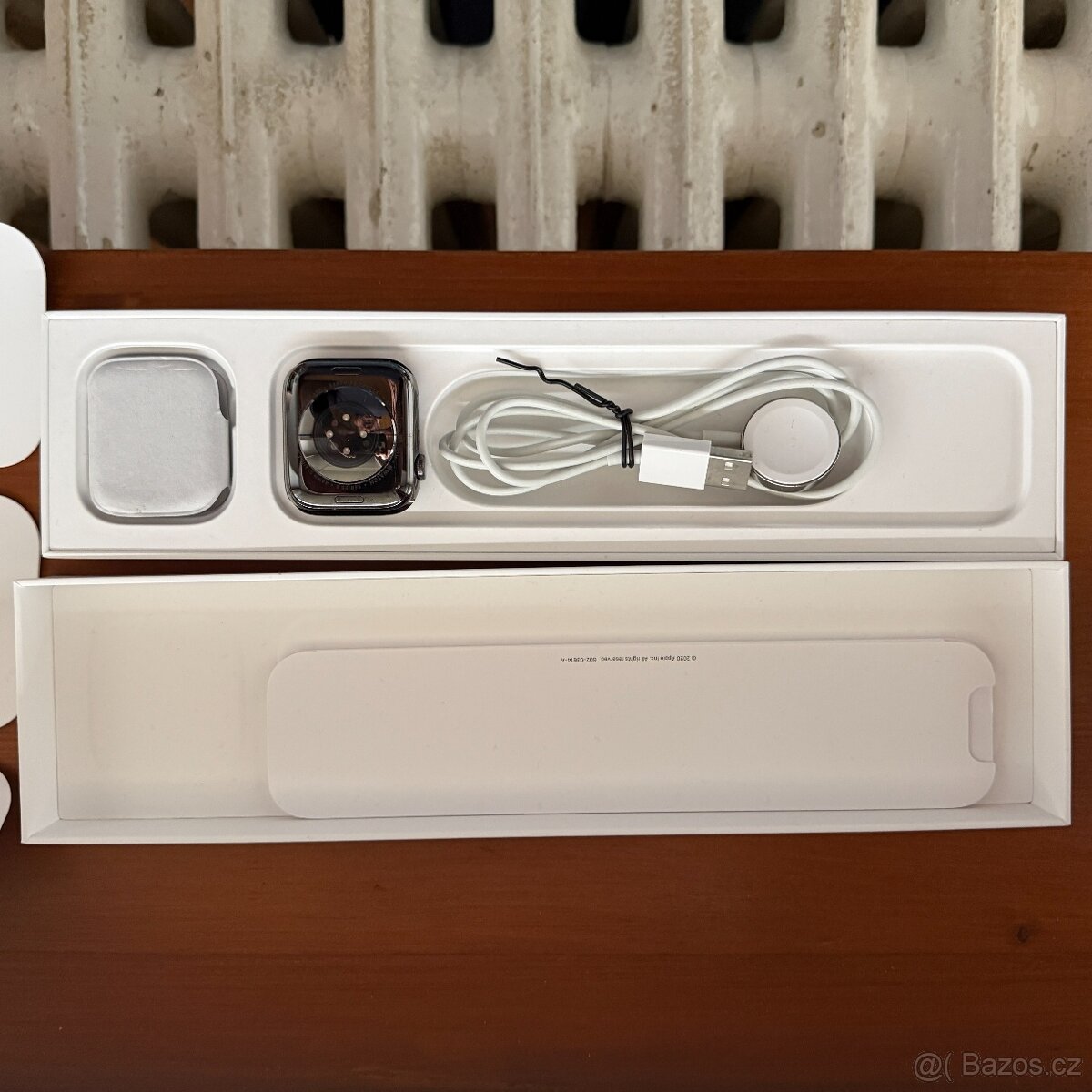 Apple Watch serie 6 44 mm cellulár - nerezové pouzdro - 3