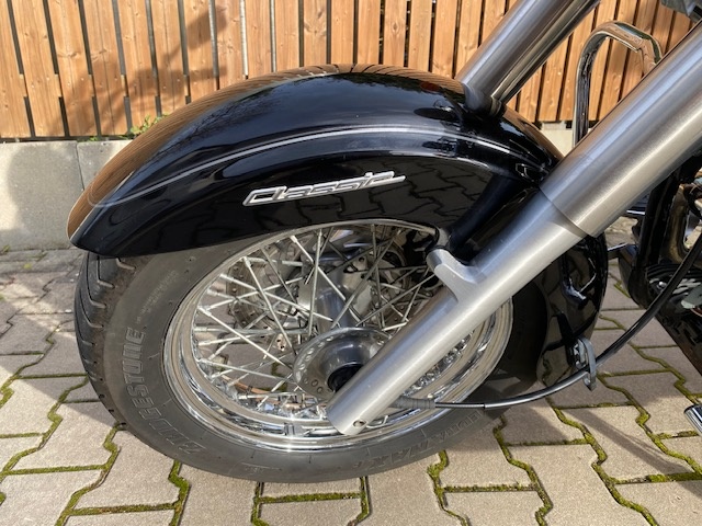 YAMAHA XVS 650 A Drag Star - 3