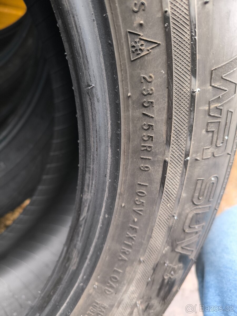 Zimní pneu Nokian WR 235/55 R19 - 3