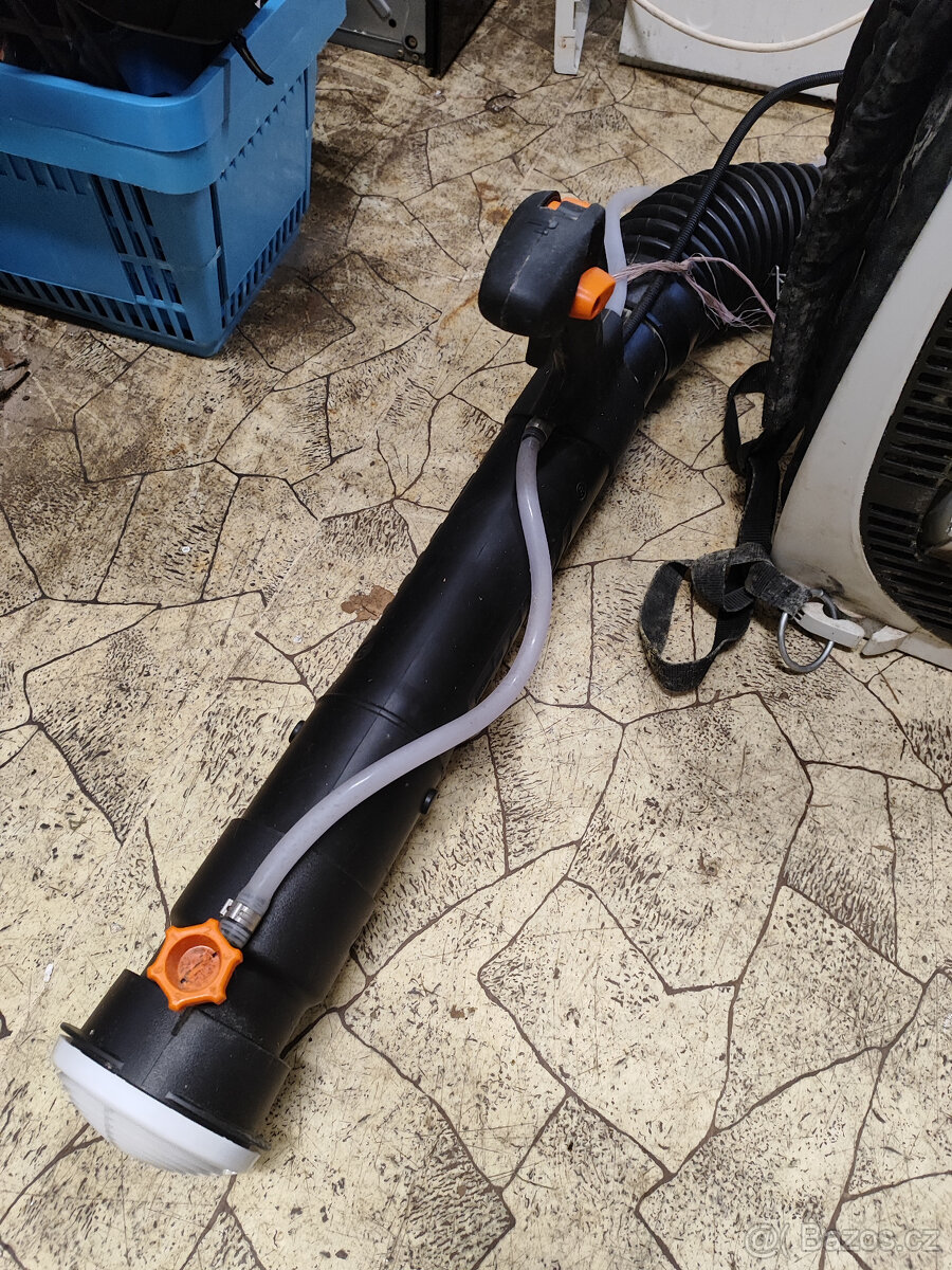 Zádový benzínový Rosič STIHL SR 430 - 3