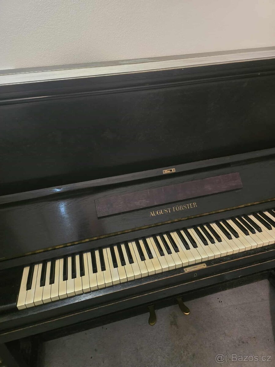 Klavír AUGUST FÖRSTER - 3
