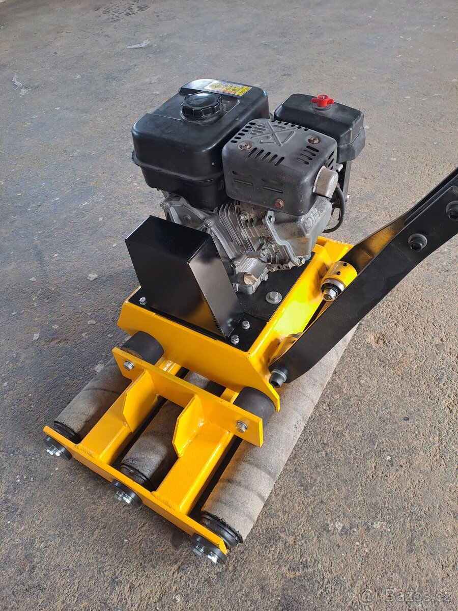 Vibrační válec, váleček, deska na velkoplošné dlažby - 3