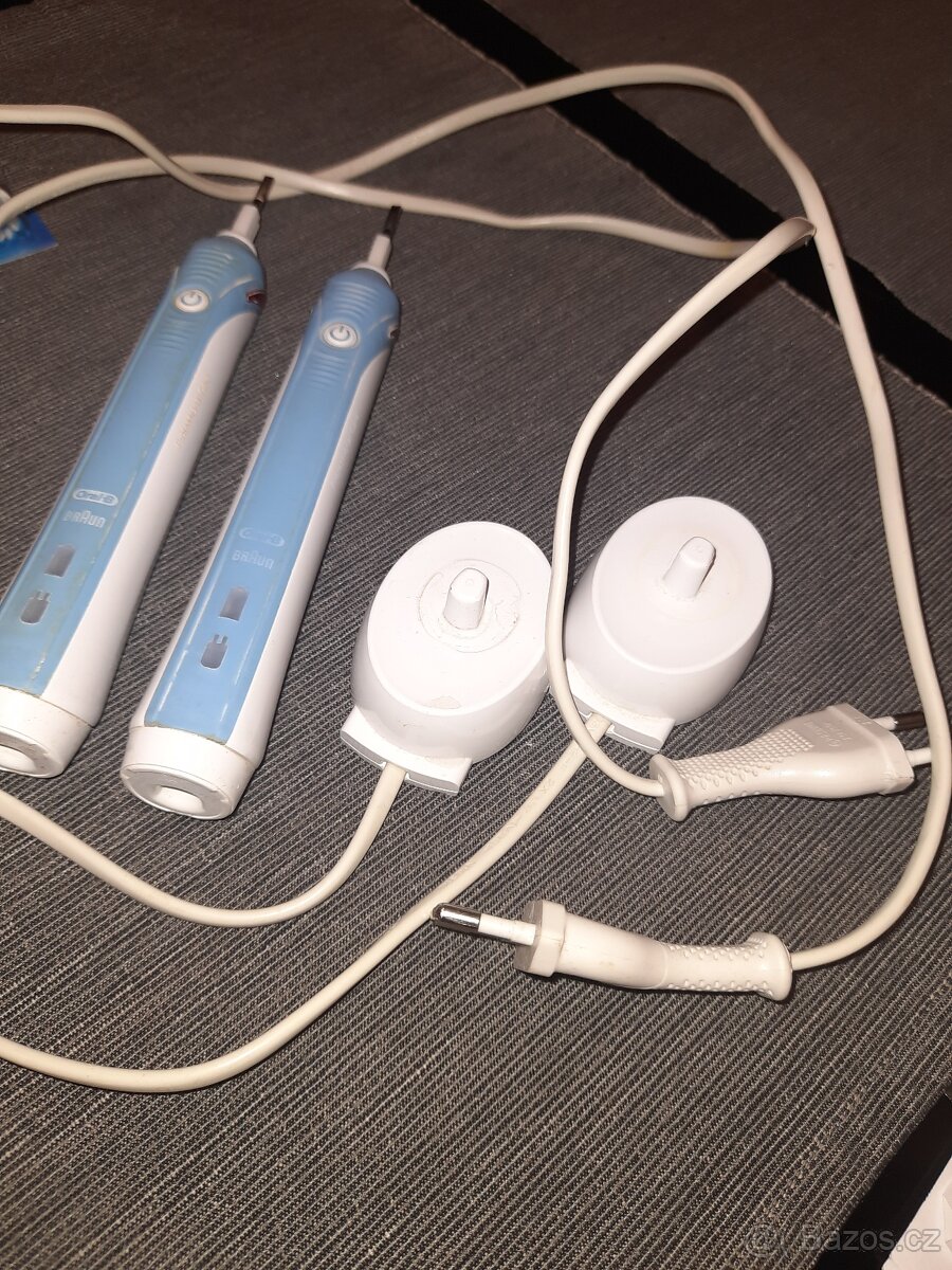 Brau Oral B elektrický kartáček 2 ks - 3