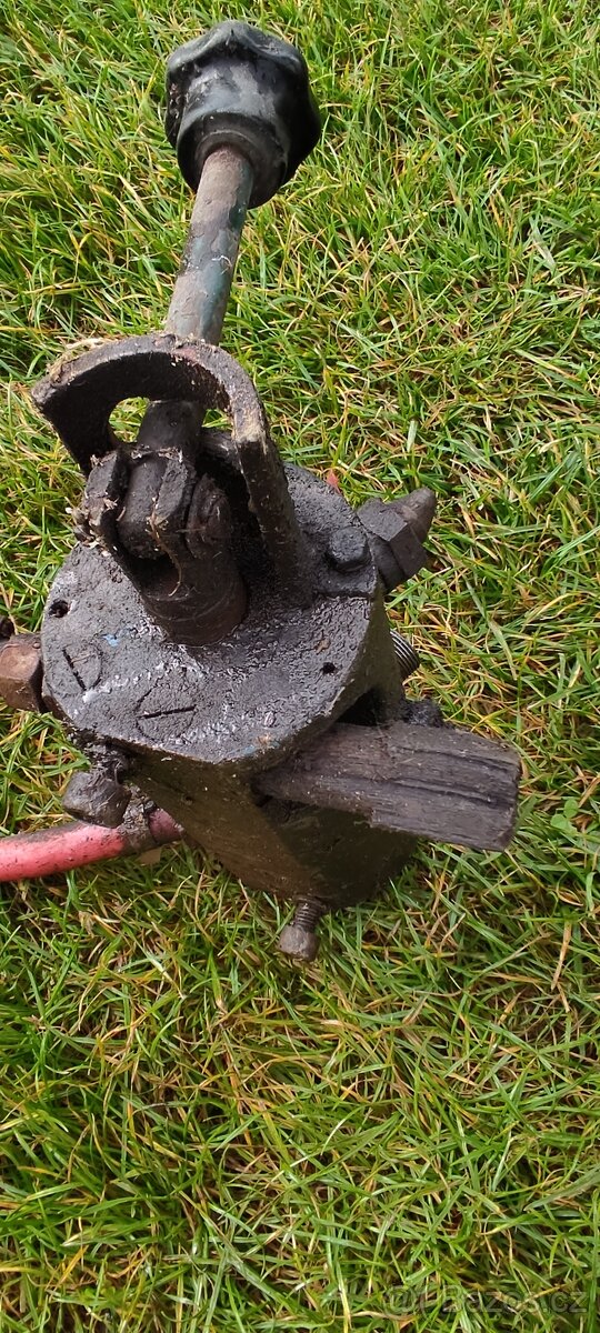 Hydraulický rozvaděč - 3