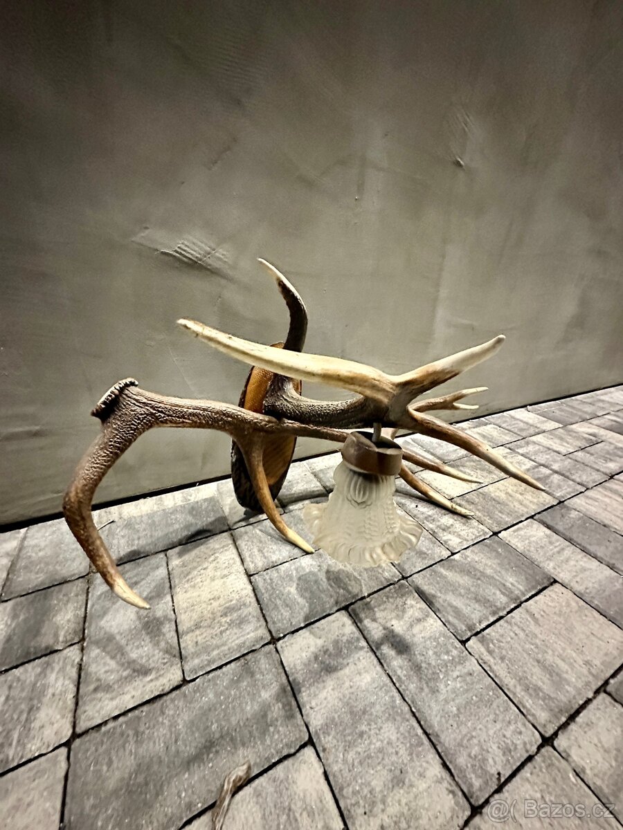 Lustry a lampičky z paroží - 3